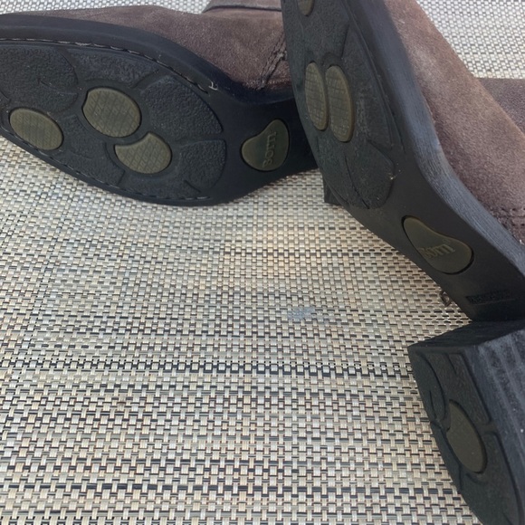 Nearly new Born ankle boots - Picture 5 of 7